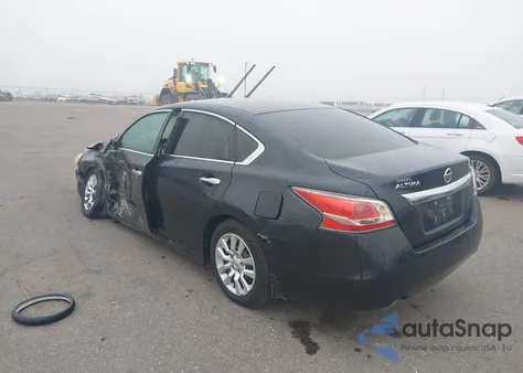 2015 Nissan Altima 2.5 S из США, поврежденный, VIN 1N4AL3AP1FC279917